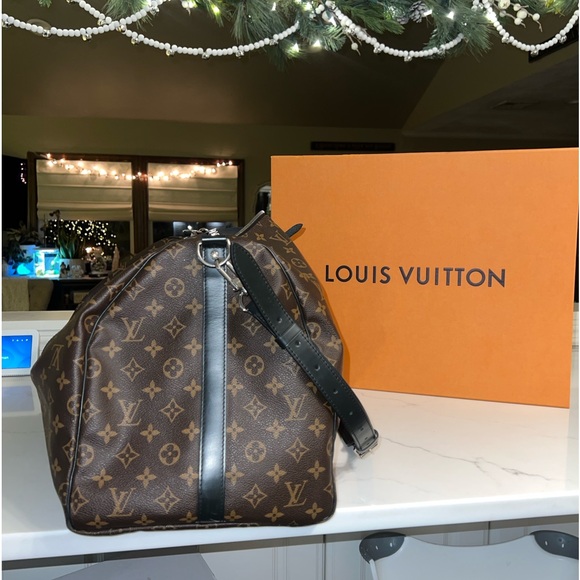 Louis Vuitton Duffle Bag - Picture 8 of 9